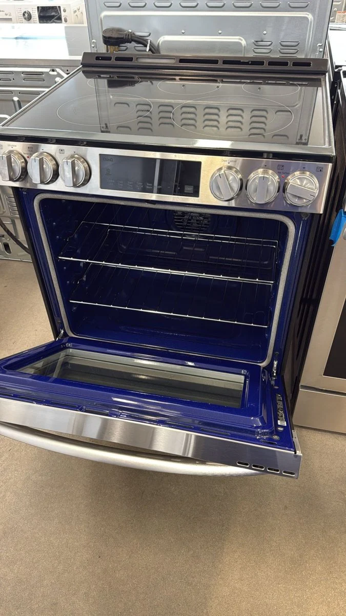 LSEL6333F - RANGES - LG - Electric - Stainless Steel - Open Box - Image 3