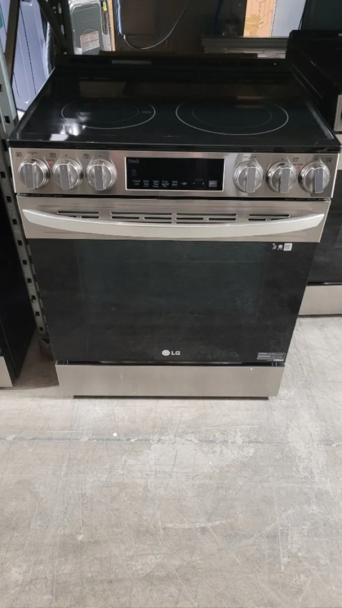 LSEL6333F - RANGES - LG - Electric - Stainless Steel - Open Box - Image 2