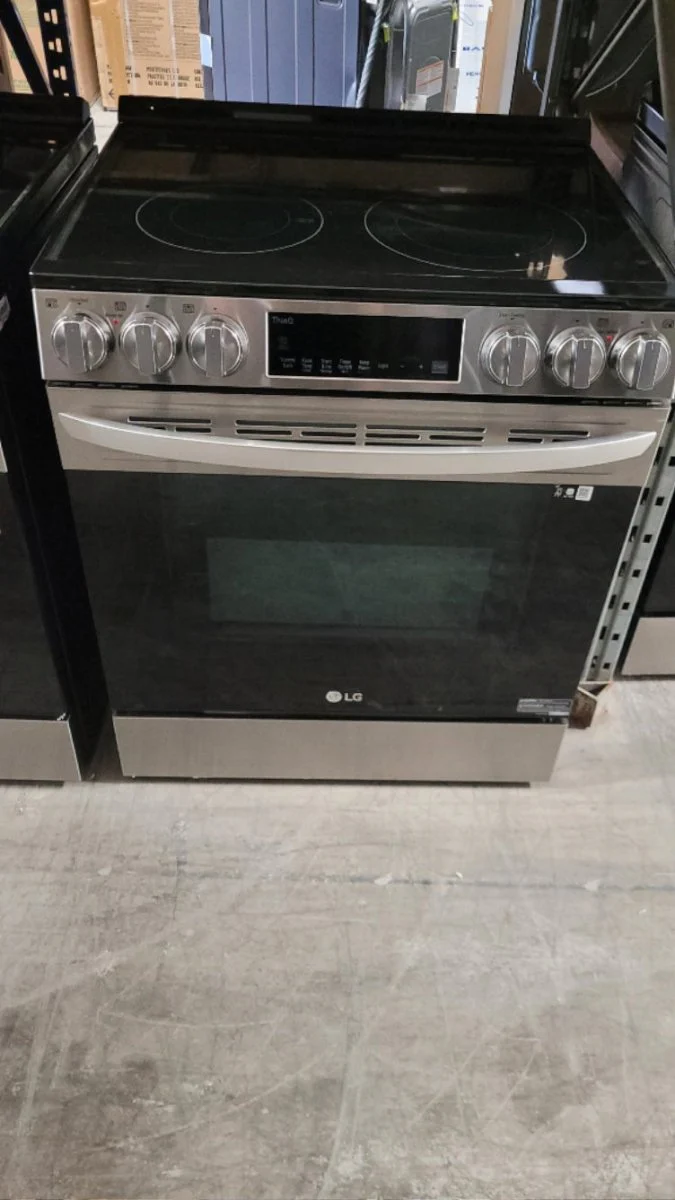 LSEL6333F - RANGES - LG - Electric - Stainless Steel - Open Box - Image 2