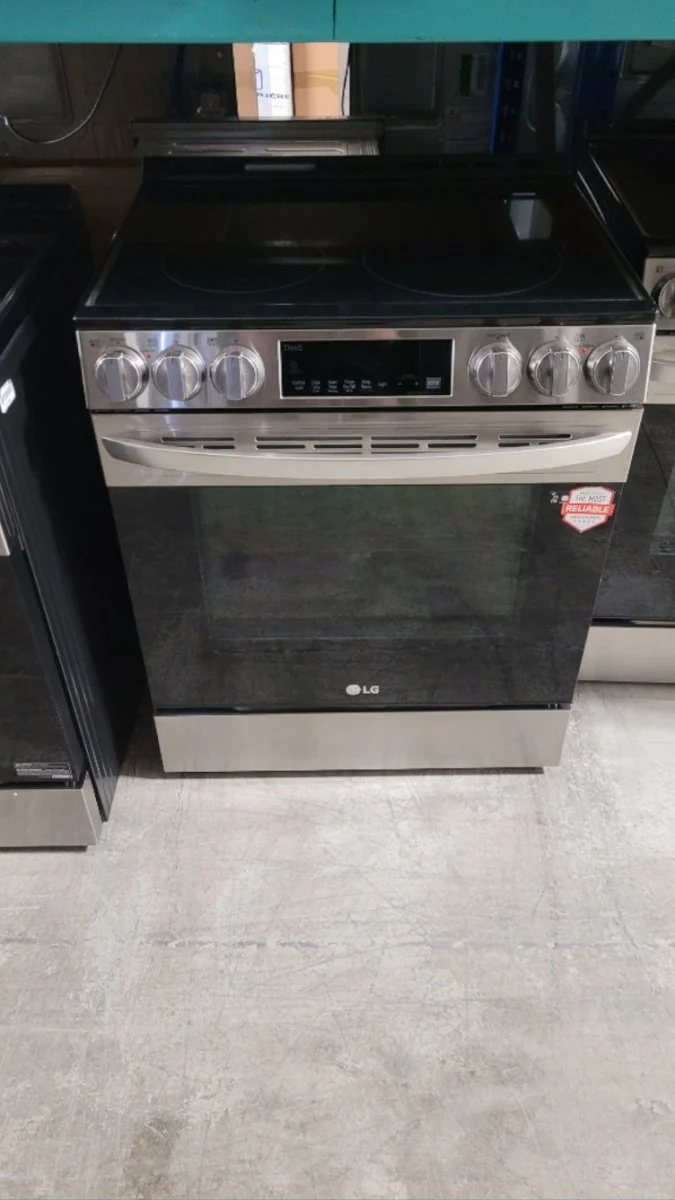 LSEL6333F - RANGES - LG - Electric - Stainless Steel - Open Box - Image 2
