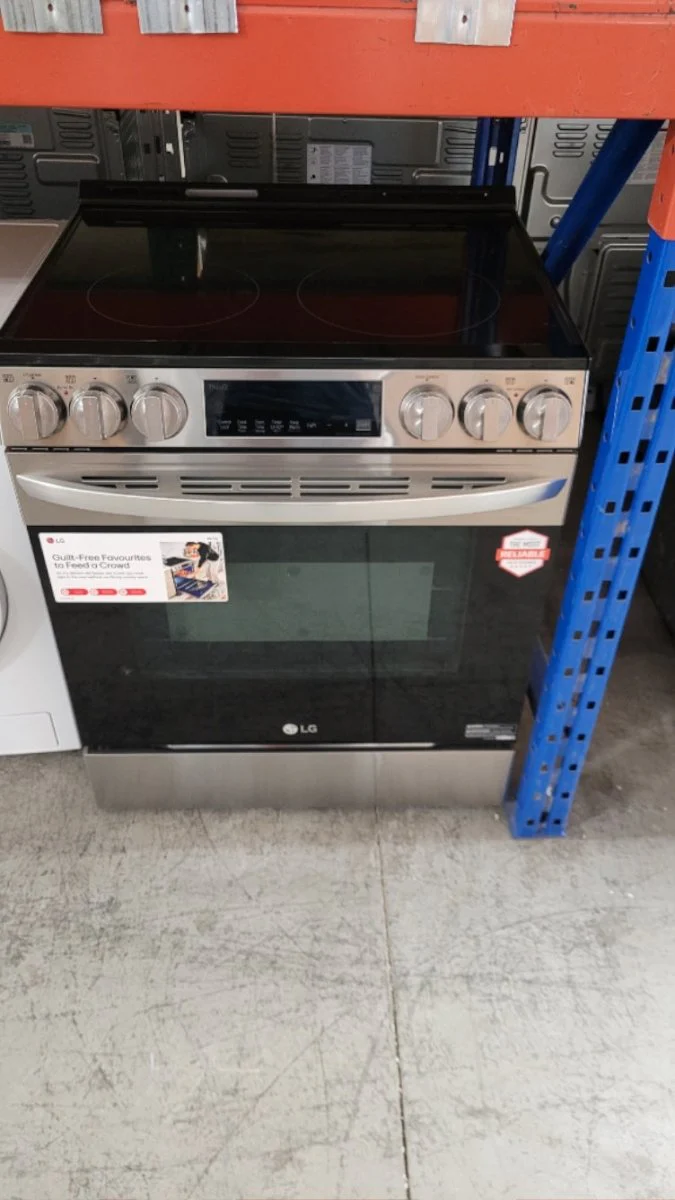LSEL6333F - RANGES - LG - Electric - Stainless Steel - Open Box - Image 2
