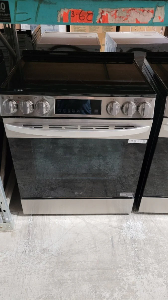 LSEL6333F - RANGES - LG - Electric - Stainless Steel - Open Box - Image 2