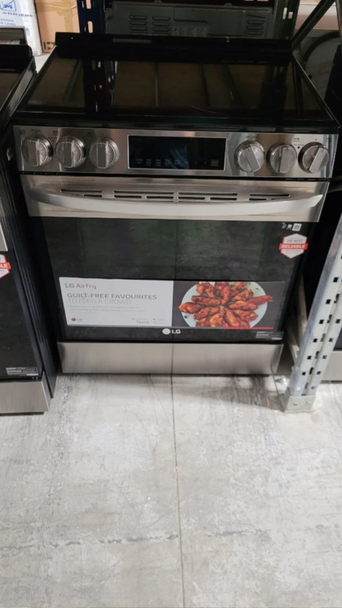 LSEL6333F - RANGES - LG - Electric - Stainless Steel - Open Box - Image 2