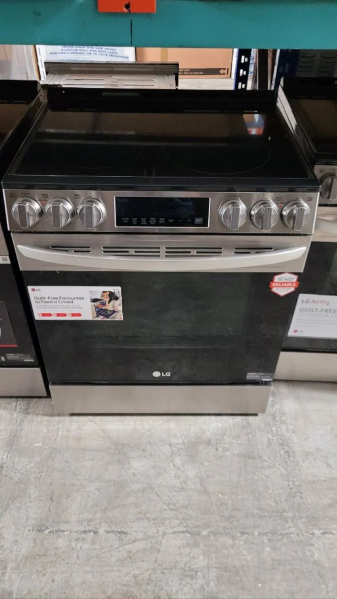 LSEL6333F - RANGES - LG - Electric - Stainless Steel - Open Box - Image 2