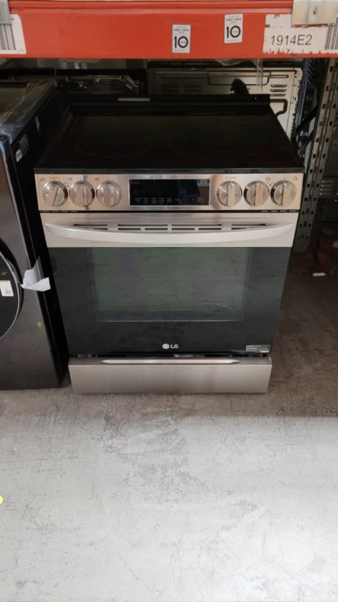 LSEL6333F - RANGES - LG - Electric - Stainless Steel - Open Box - Image 2