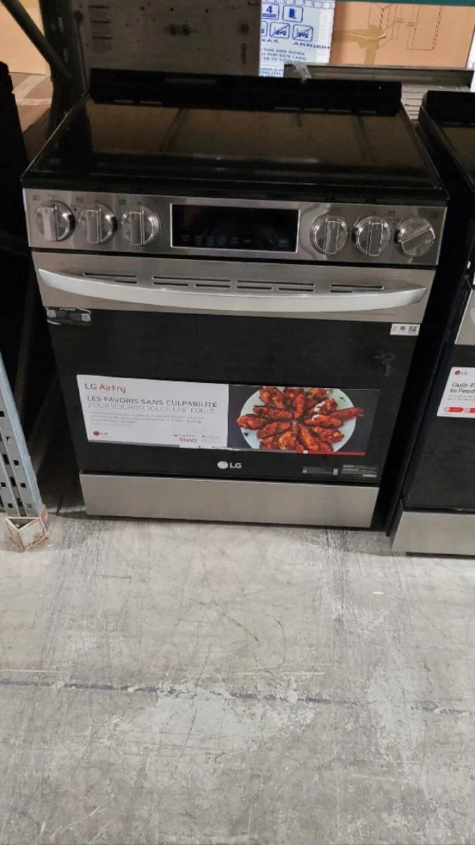 LSEL6333F - RANGES - LG - Electric - Stainless Steel - Open Box - Image 2