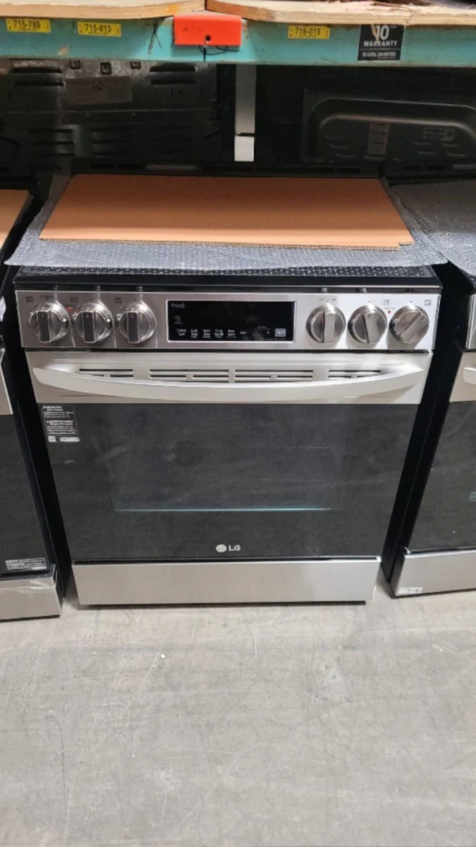 LSEL6333F - RANGES - LG - Electric - Stainless Steel - Open Box - Image 2