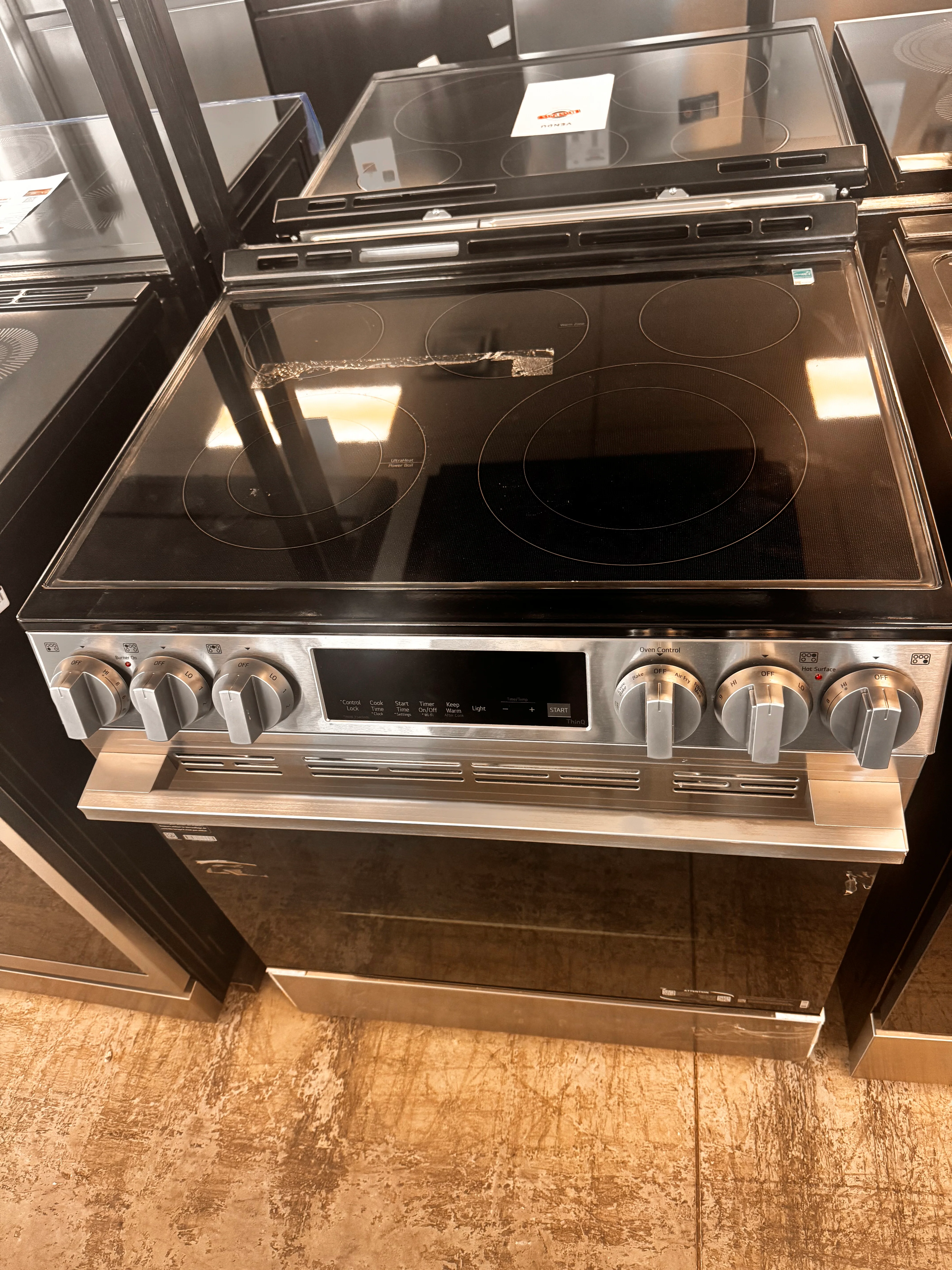 LSEL6333XE - RANGES - LG - Electric - Stainless Steel - Open Box - Image 3