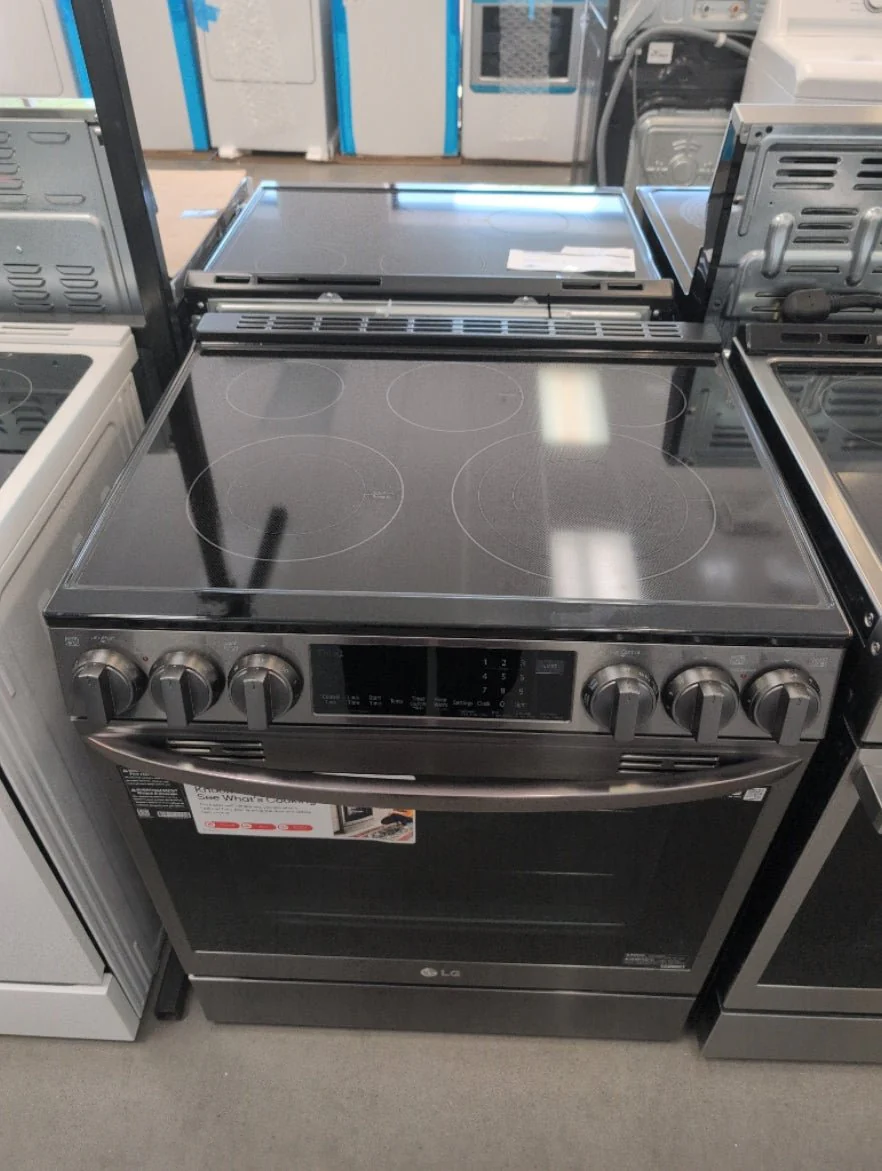 LSEL6335D - RANGES - LG - Electric - Stainless Steel - Open Box - Image 2