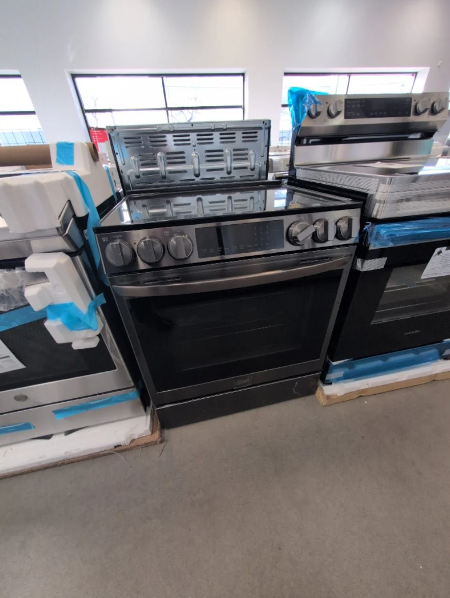 LSEL6335D - RANGES - LG - Electric - Stainless Steel - Open Box - Image 4