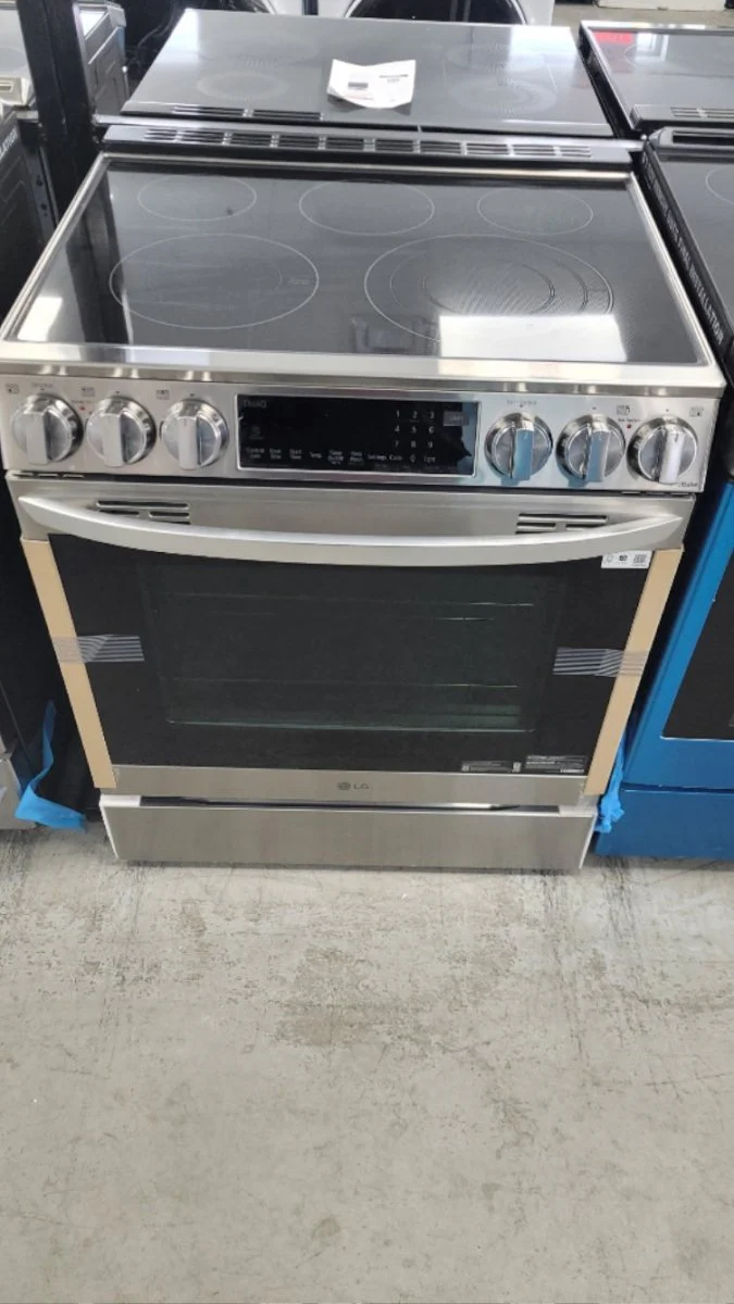 LSEL6335F - RANGES - LG - Electric - Stainless Steel - Open Box - Image 2