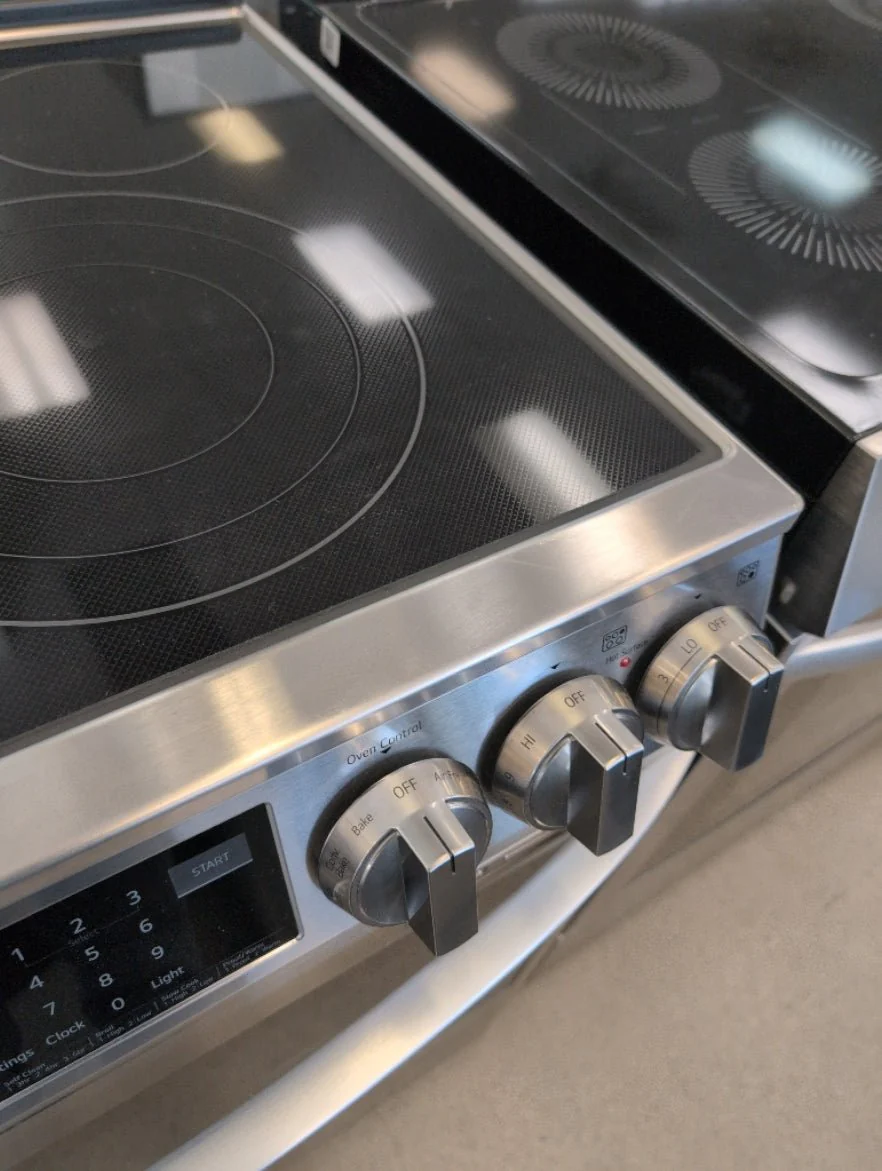 LSEL6335F - RANGES - LG - Electric - Stainless Steel - Open Box - Image 2