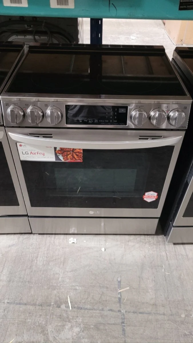 LSEL6335F - RANGES - LG - Electric - Stainless Steel - Open Box - Image 2