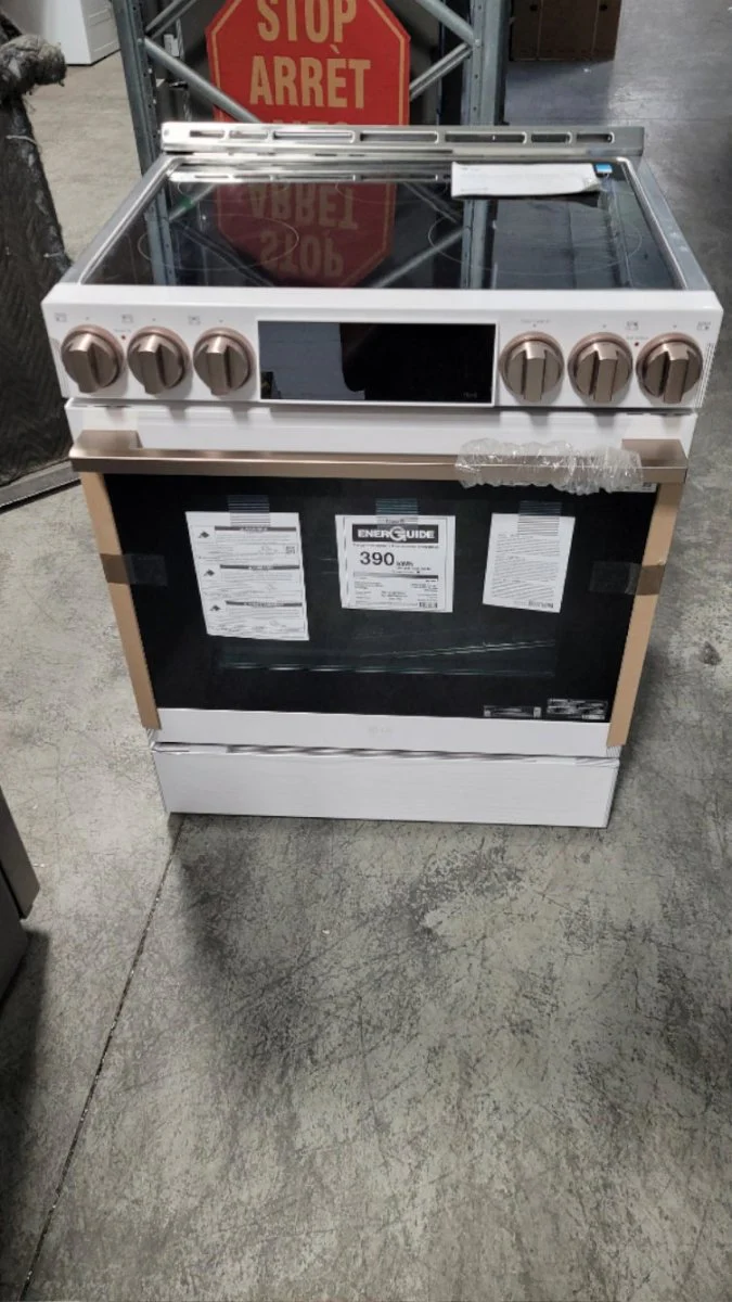 LSIS6338NE - RANGES - LG STUDIO - Electric - Stainless Steel - Open Box - Image 4