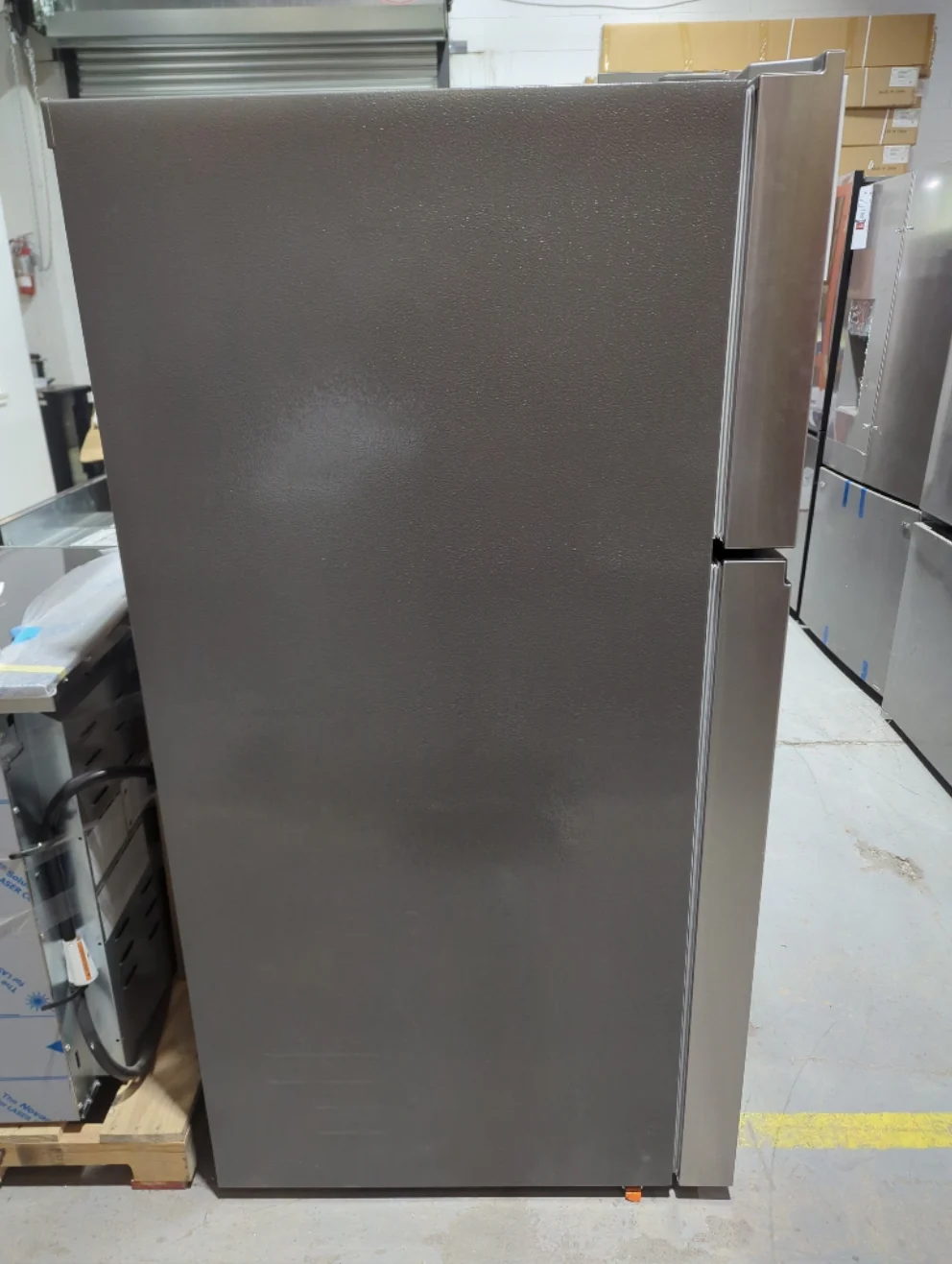 LT18S2100S - REFRIGERATORS - LG - Top Freezer - Stainless Steel - Open Box - Image 4