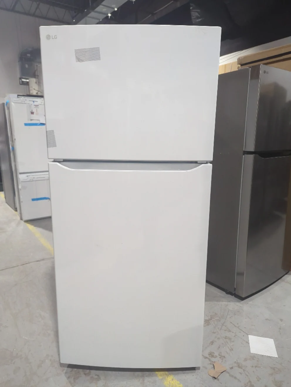 LTCS20020W - REFRIGERATORS - LG - Top Freezer - White - Open Box - Image 2