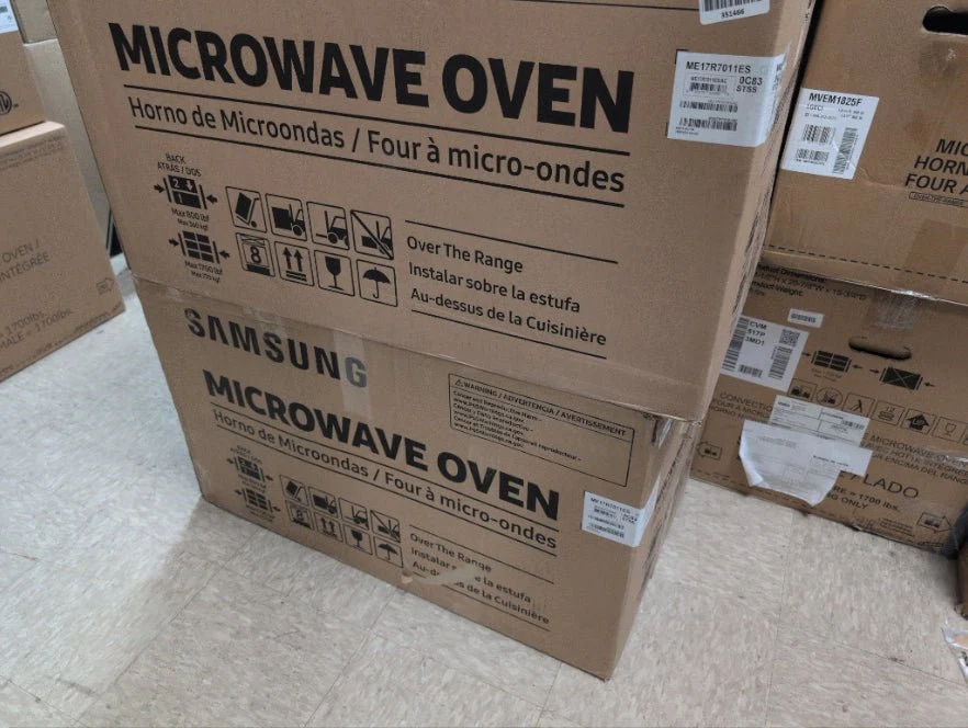 ME17R7011ES - MICROWAVES OVENS - Samsung - Over-The-Range - Stainless Steel - Open Box - Image 2