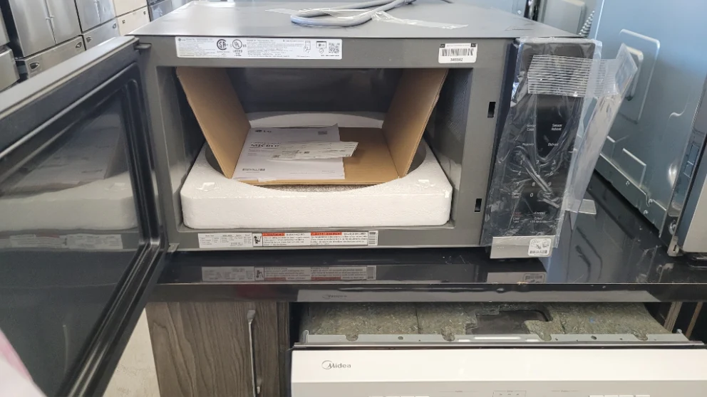 MSER2090S - MICROWAVES OVENS - LG - Countertop - Black - Open Box - Image 2