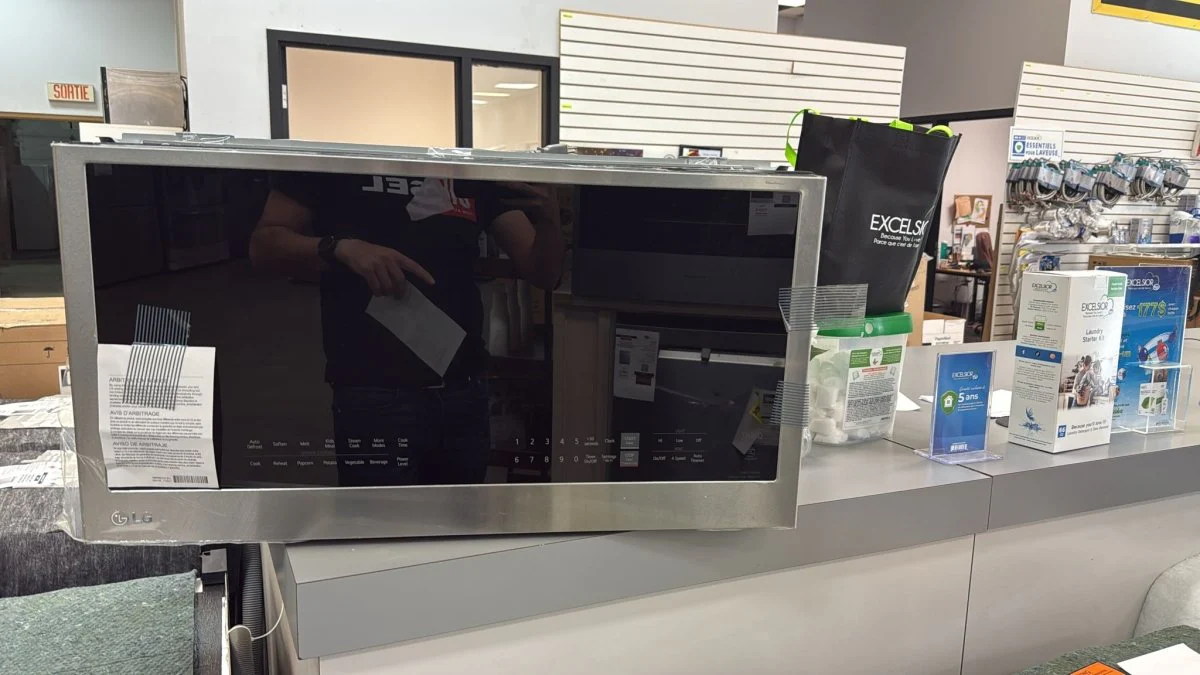 MVEL2033F - MICROWAVES OVENS - LG - Over-The-Range - Stainless Steel - Open Box - Image 3