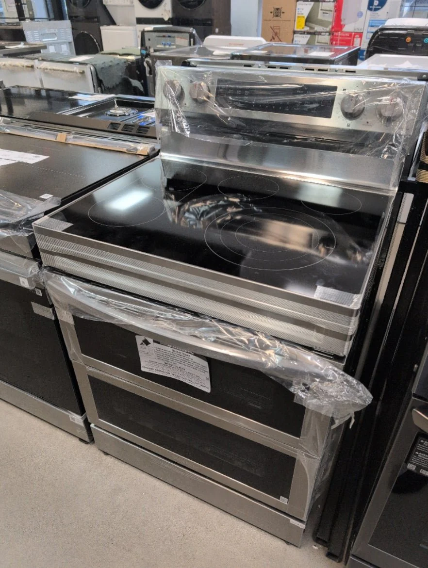 NE63A6751SS - RANGES - Samsung - Electric - Stainless Steel - Open Box - Image 2