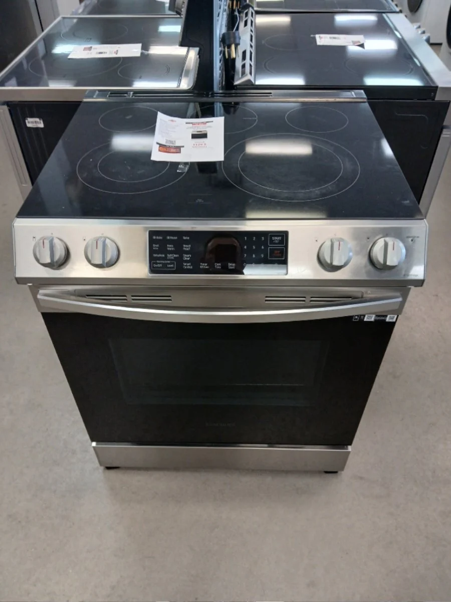 NE63T8311SS - RANGES - Samsung - Electric - Stainless Steel - Open Box - Image 3