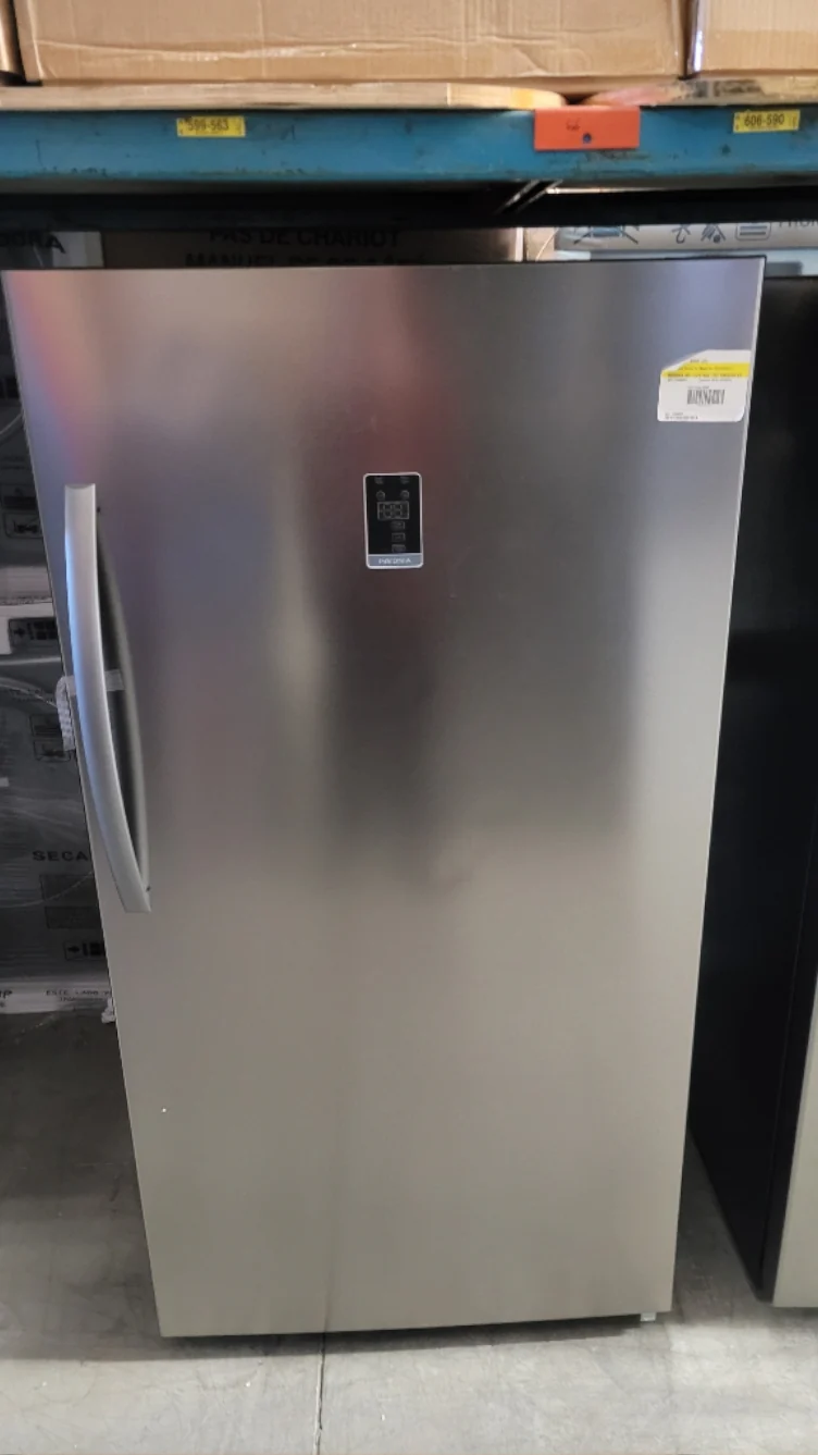 NS-UZ17SS0 - FREEZERS - Insignia - Stainless steel - Open Box - Image 2