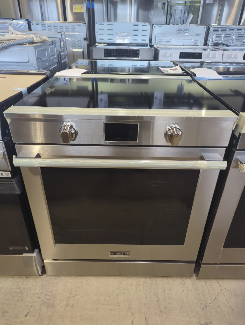 PCFI308CAF - RANGES - Frigidaire Professional - Electric - Stainless Steel - Open Box - Image 2