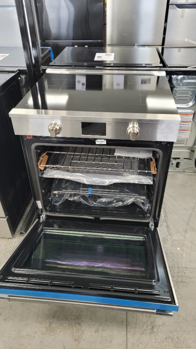 PCFI308CAF - RANGES - Frigidaire Professional - Electric - Stainless Steel - Open Box - Image 2