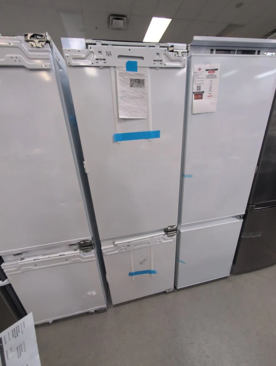 RB2470BRV1 - REFRIGERATORS - Fisher & Paykel - Bottom Mount - Panel Ready - Open Box - Image 2