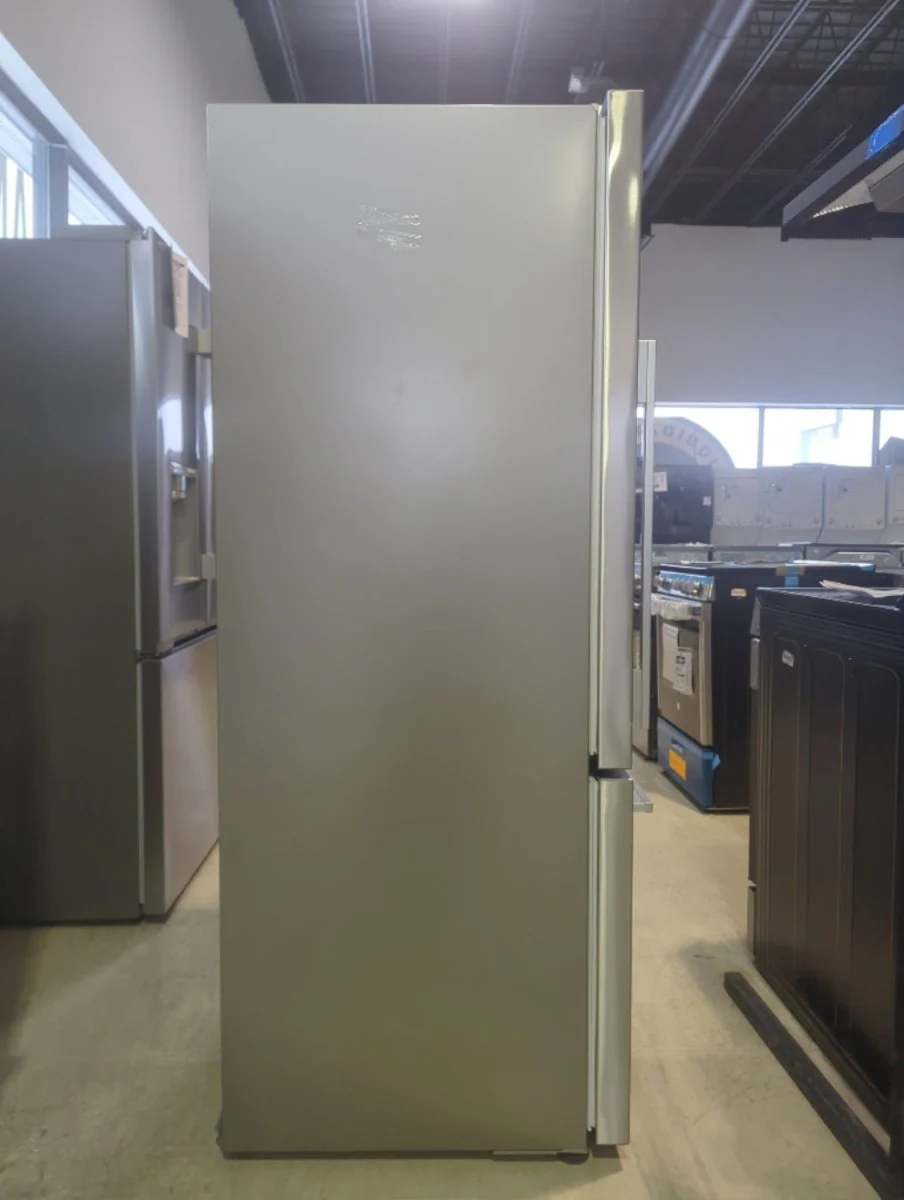 RF170WDRUX5-N - REFRIGERATORS - Fisher & Paykel - Bottom Freezer - Stainless Steel - Open Box - Image 3