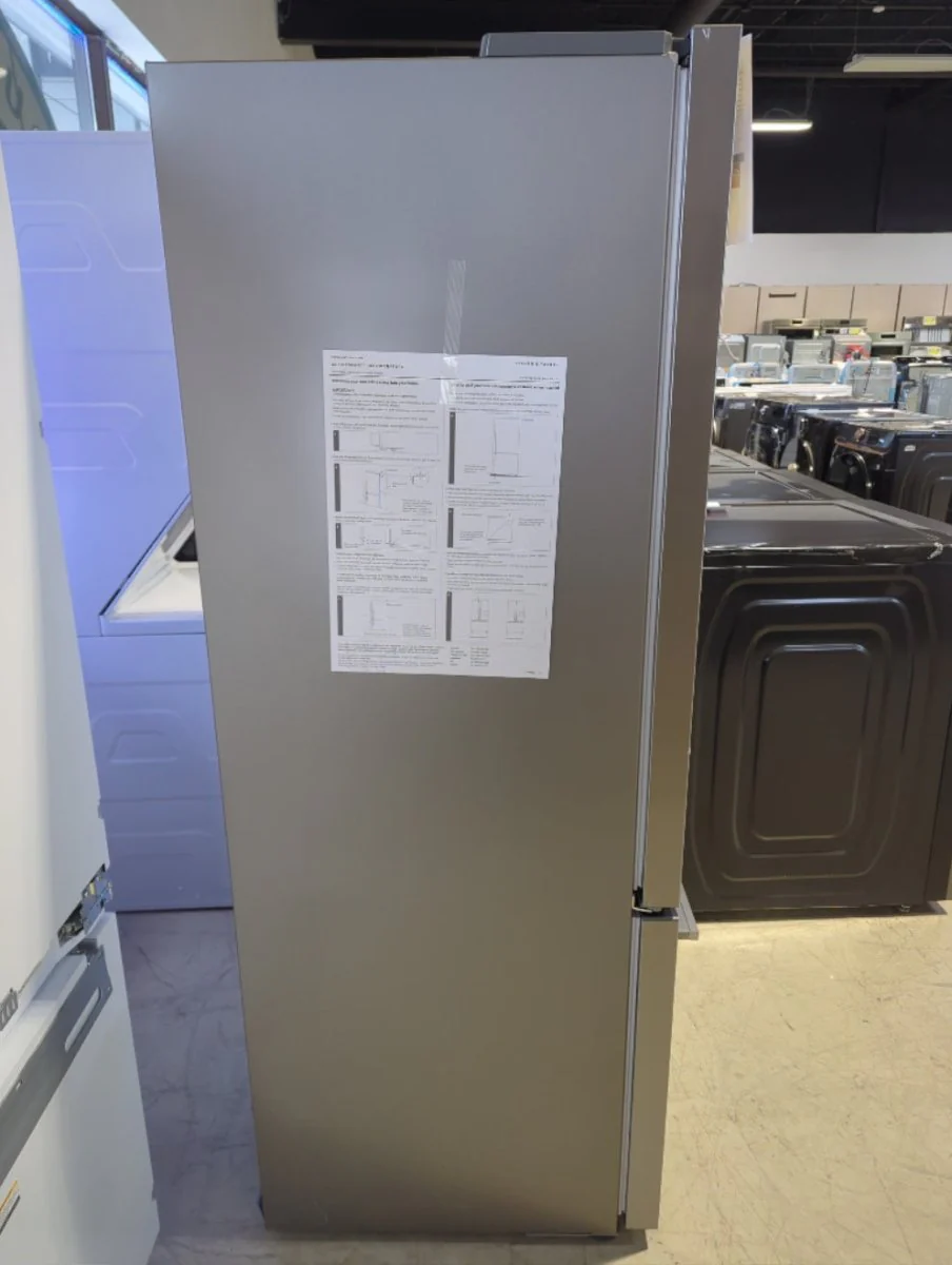 RF201ADX5-N - REFRIGERATORS - Fisher & Paykel - French 3-Door - Stainless Steel - Open Box - Image 4