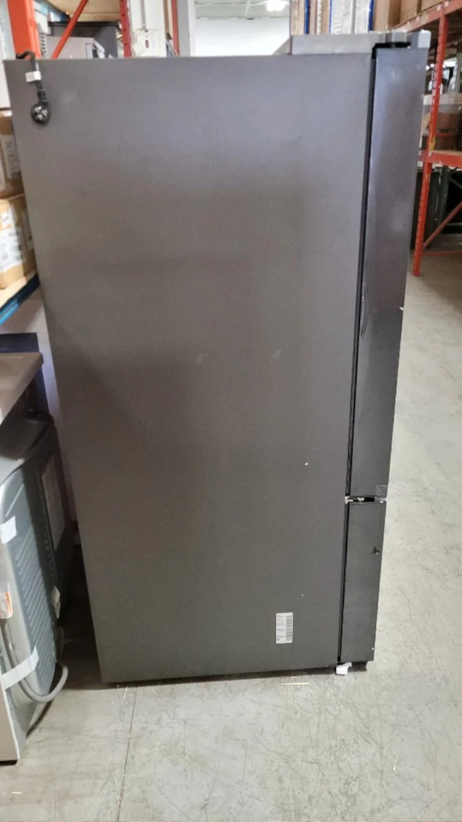 RF30BB6200QLAA - REFRIGERATORS - Samsung - French 3-Door - Stainless Steel - Open Box - Image 3