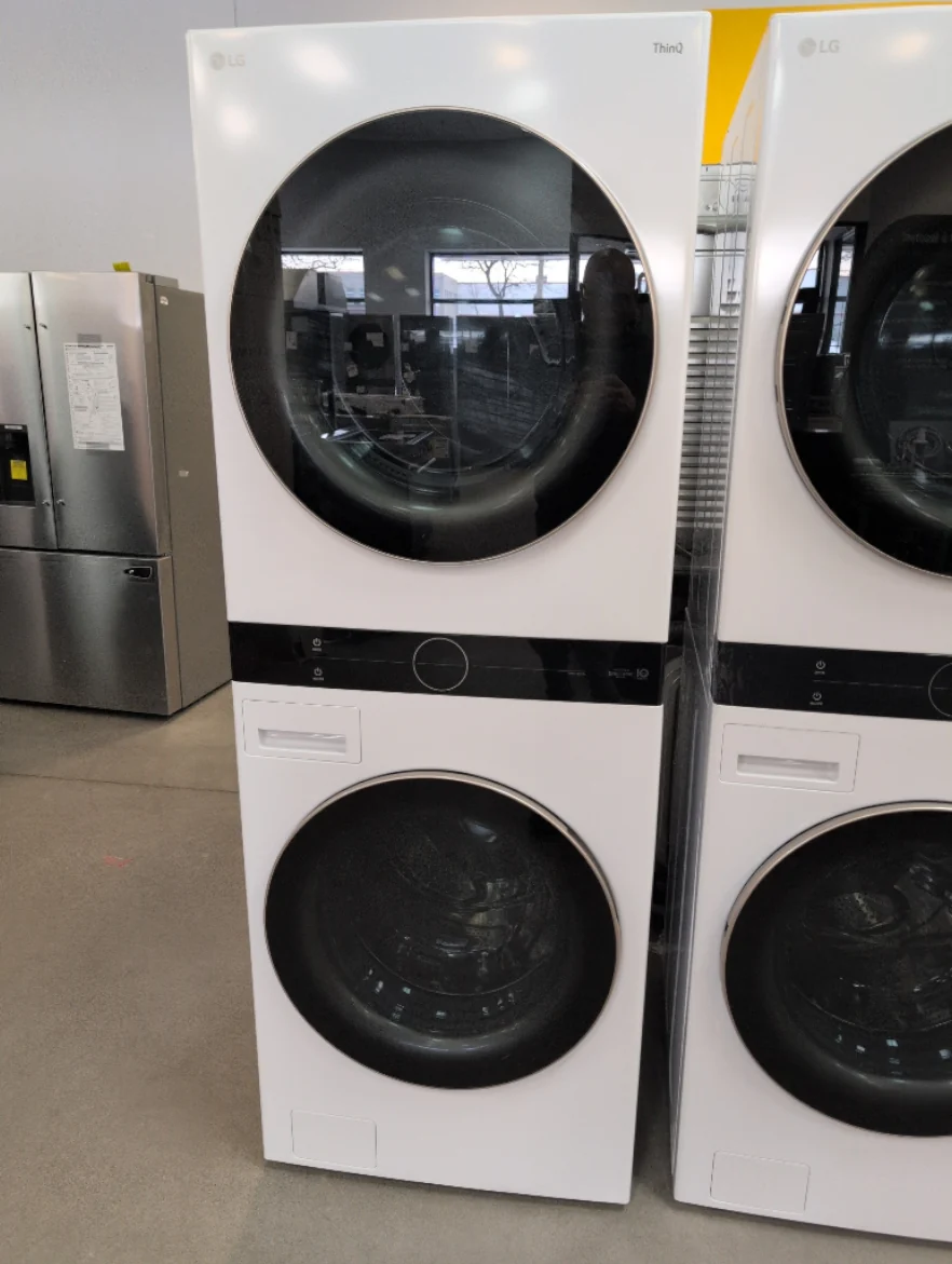 WKE100HWA - LAUNDRY CENTERS - LG - Stacked Washer/Dryer - Electric - White - Open Box - Image 2