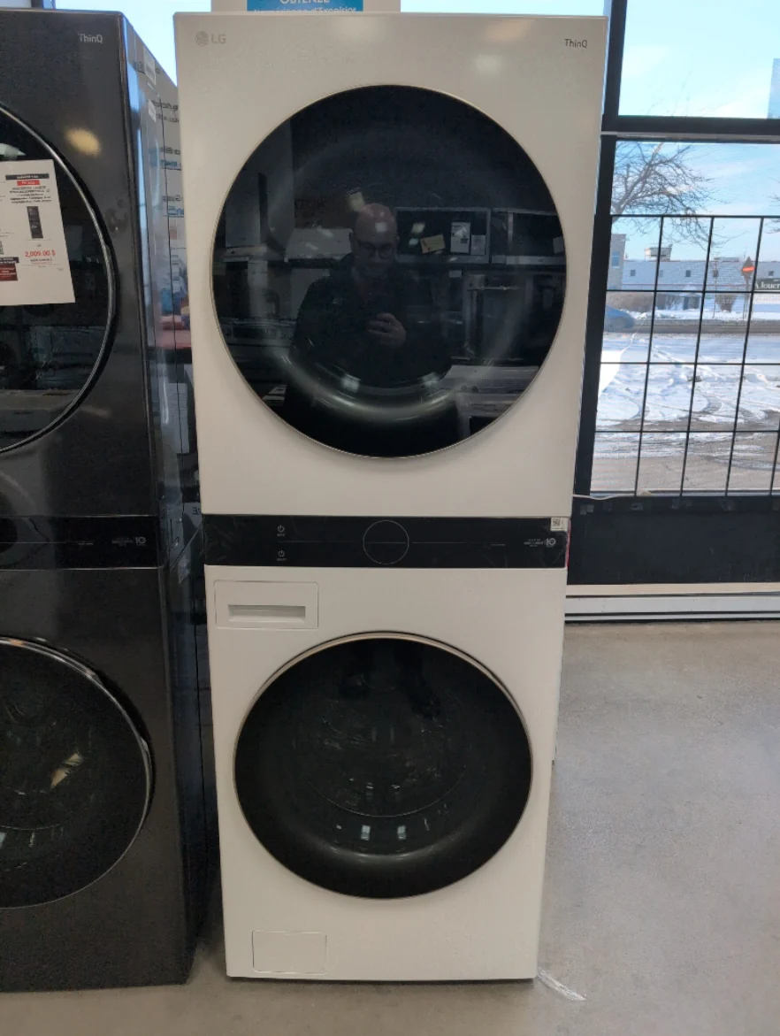 WKE100HWA - LAUNDRY CENTERS - LG - Stacked Washer/Dryer - Electric - White - Open Box - Image 2