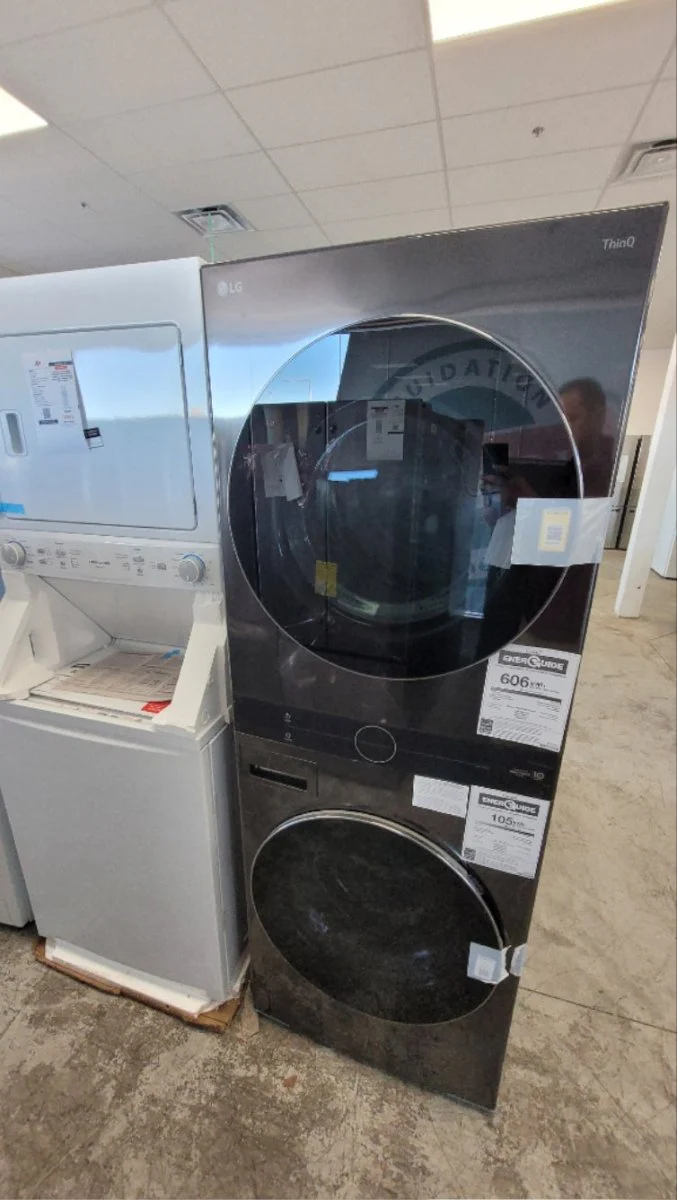 WKEX200HBA - LAUNDRY CENTERS - LG - Stacked Washer/Dryer - Electric - Black Stainless Steel - Open Box - Image 2