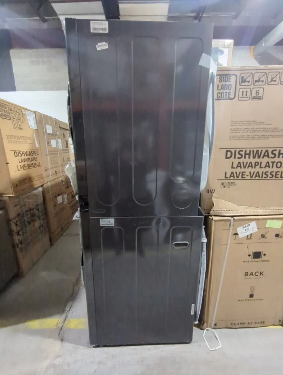 WKEX200HBA - LAUNDRY CENTERS - LG - Stacked Washer/Dryer - Electric - Black Stainless Steel - Open Box - Image 4