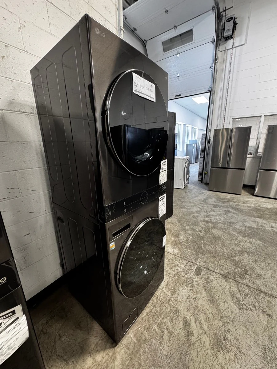 WKEX200HVA - LAUNDRY CENTERS - LG - Stacked Washer/Dryer - Electric - Black Stainless Steel - Open Box - Image 4