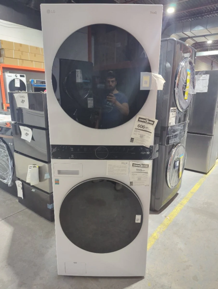 WKEX200HWA - LAUNDRY CENTERS - LG - Stacked Washer/Dryer - Electric - White - Open Box - Image 2