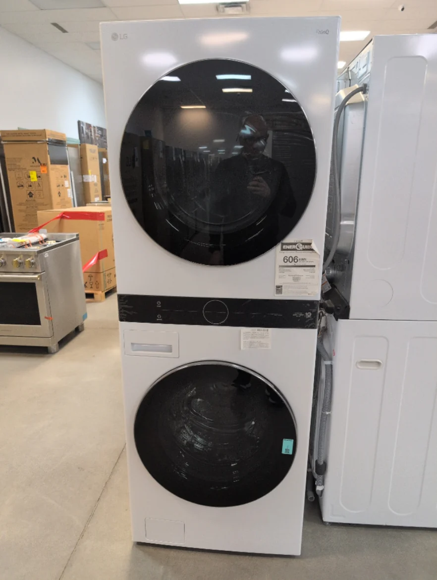 WKEX200HWA - LAUNDRY CENTERS - LG - Stacked Washer/Dryer - Electric - White - Open Box - Image 2