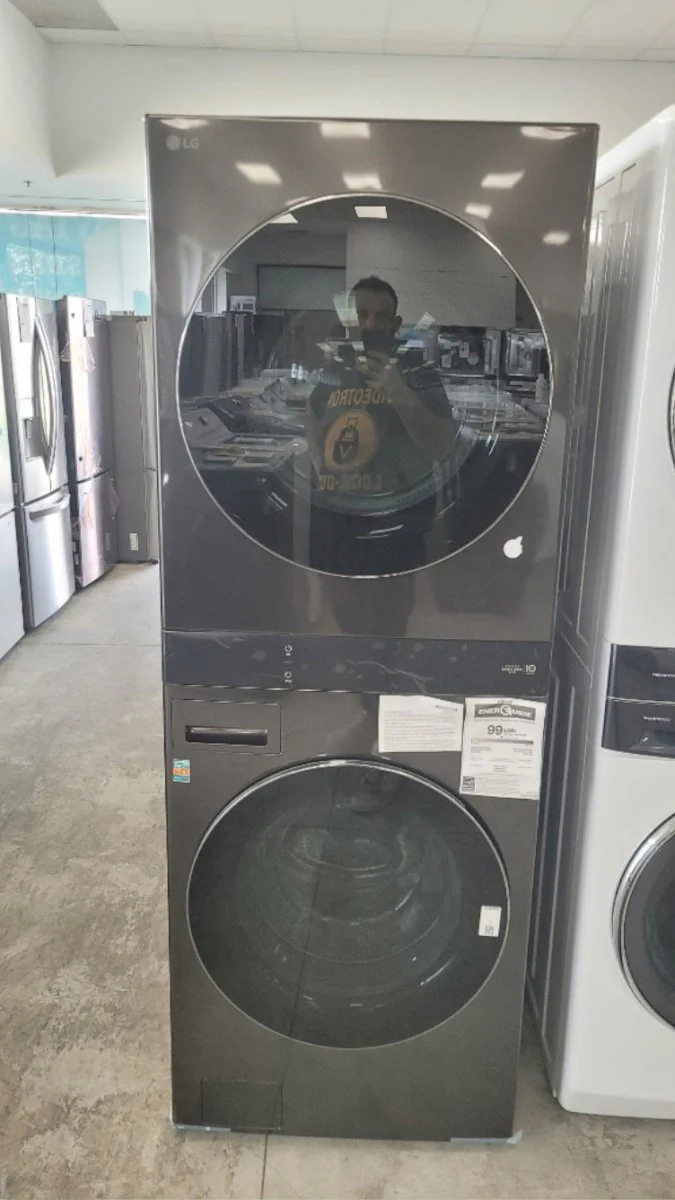 WKEX300HBA - LAUNDRY CENTERS - LG - Stacked Washer/Dryer - Electric - Black Stainless Steel - Open Box - Image 2