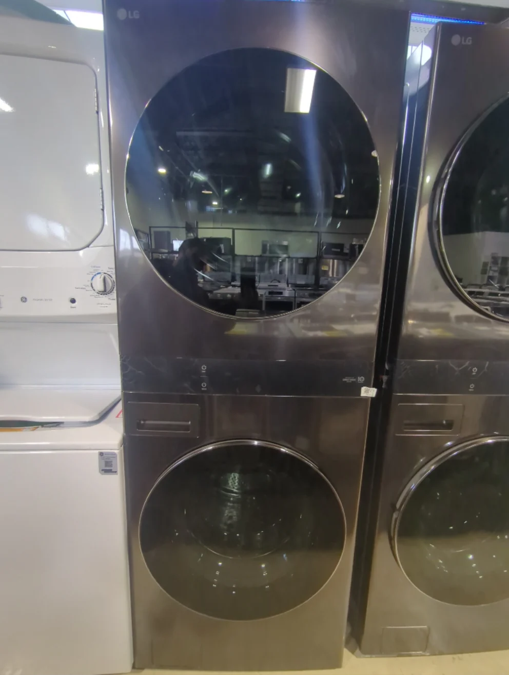 WKEX300HBA - LAUNDRY CENTERS - LG - Stacked Washer/Dryer - Electric - Black Stainless Steel - Open Box - Image 2