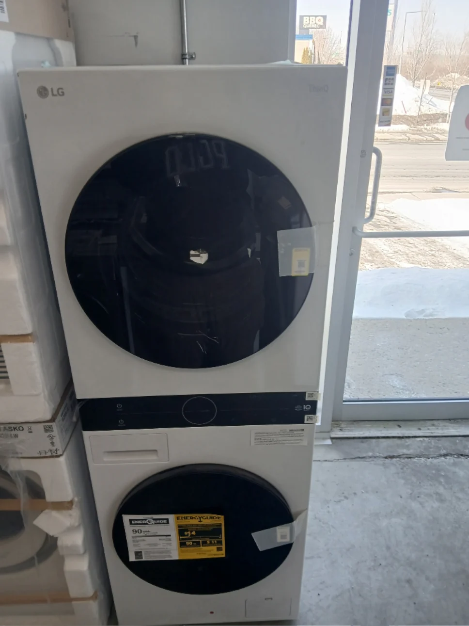 WKHC152HWA - LAUNDRY CENTERS - LG - Stacked Washer/Dryer - Electric - White - Open Box - Image 2