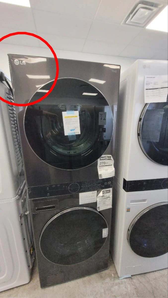 WKHC252HBA - LAUNDRY CENTERS - LG - Stacked Washer/Dryer - Electric - Black Stainless Steel - Open Box - Image 3