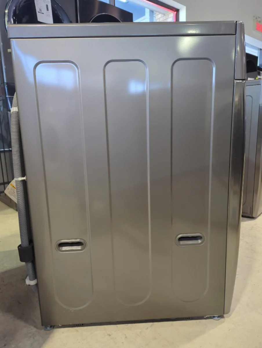 WM3470CM - WASHERS - LG - Front Loading - Black - Open Box - Image 3